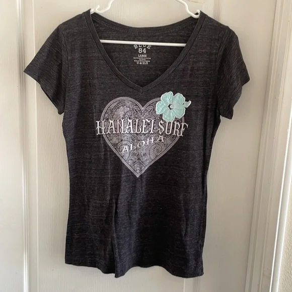 2 ladies large shirt sleeve tee shirts - Picture 2 of 7